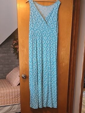 Sleeveless Blue Patterned Maxi Dress